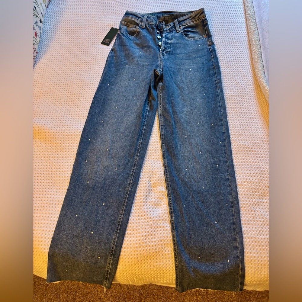 Wild Fable Rhinestone Super High Rise Straight Women's Jeans Size 4 NWT